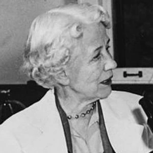 Elizabeth Lee Hazen - Age, WIki, Birthday, Family, Networth & More