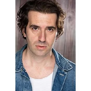 Hazar Tuna - Age, Bio, Birthdate, Family, Networth & More