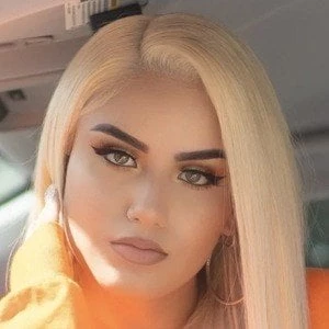 HazelZquad - Age, Bio, Birthdate, Family, Networth & More