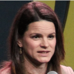 heather dinich - Bio, Networth, Family, Age, Birthdate & More