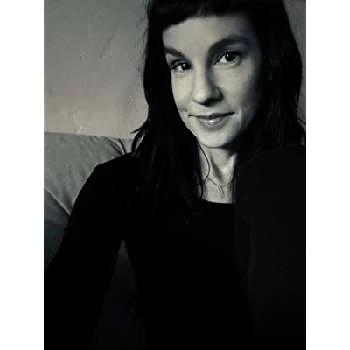 Heather Fox - Age, Bio, Birthdate, Family, Networth & More