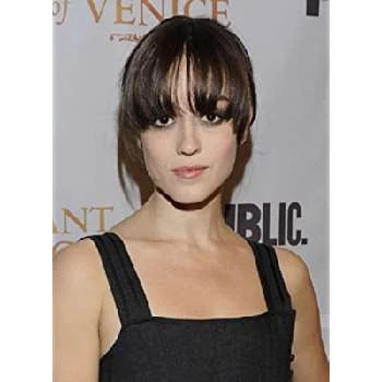 Heather Lind - Age, Bio, Birthdate, Family, Networth & More