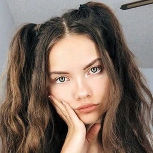 Katy Hedges - Biography, Birthday, Family, Wki, Networth & More