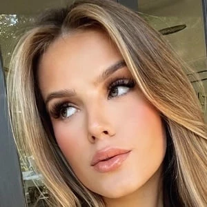 Zara Hedges Biography