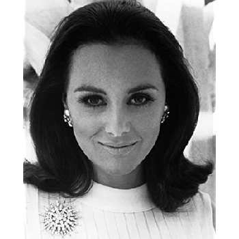 Heidelinde Weis - Income, Birthday, Family, Bio, Networth & More