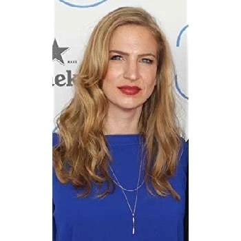 Helen Estabrook - Age, Bio, Birthdate, Family, Networth & More