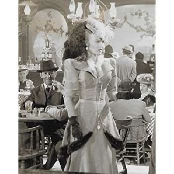 Helen Gilbert - Family, Bio, Birthday, Family, Income & More