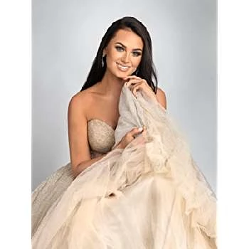 Helena Heuser - Age, Bio, Birthdate, Family, Networth & More