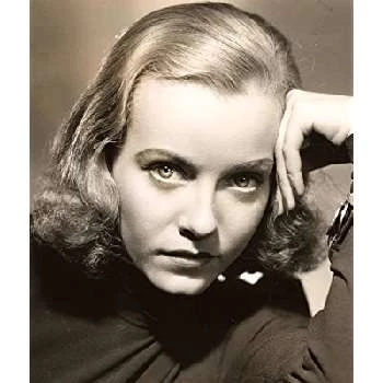 Helene Reynolds - Age, Bio, Career, Family, Wiki, Networth & More