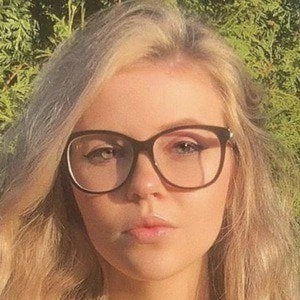 Amie Johnson Biography