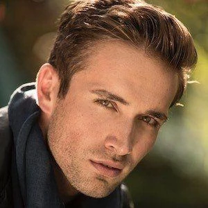 Mauricio Henao Biography