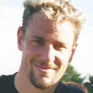 Stephane Henchoz Biography