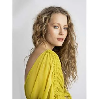 Henessi Schmidt - Age, Bio, Birthdate, Family, Networth & More