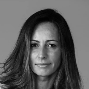 Ana Paula Henkel Biography