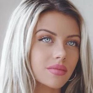 Enja Henriksen - Parents, Networth, Bio, Birthdate, Family Wiki & More