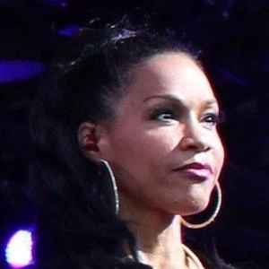 Cindy Herron Biography