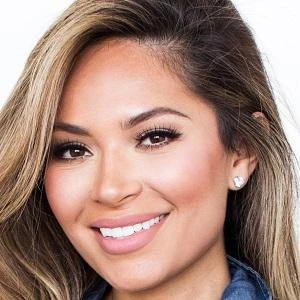 Marianna Hewitt Biography