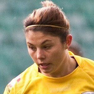 Michelle Heyman - Family, Bio, Birthday, Family, Income & More