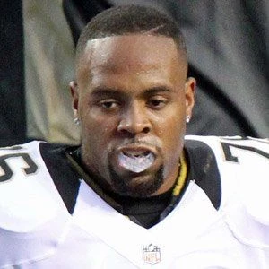 Akiem Hicks - Networth, Bio,Birthdate, Family, Wiki & More