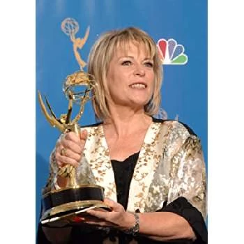 Hilary Bevan Jones - Age, Bio, Birthdate, Family, Networth & More