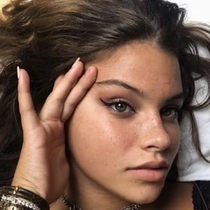 Fenna Hill - Height, Bio, Wiki, Family, Birthplace, Networth & More