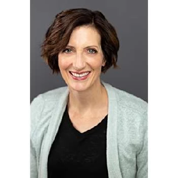 Hillary Straga - Height, Bio, Wiki, Family, Birthplace, Networth & More