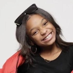 Delina Hillock - Age, Bio, Birthdate, Family, Networth & More