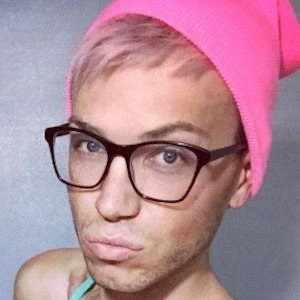 Ryan Hilton Biography