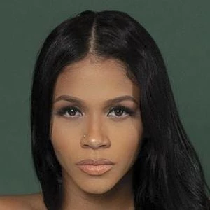 Deja Hiott - Biography, Birthday, Wiki, Family, Networth & More