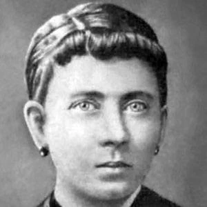 Klara Hitler - Wiki, Bio, Birthdate, Networth, Family & More