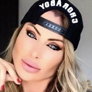 Luh Hoepers - Age, Height, Birthdate, Family, Wiki & More