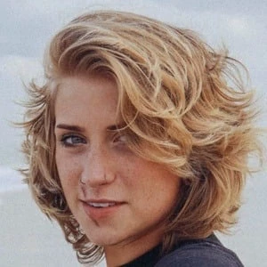 Lo Hoffman - Age, WIki, Birthday, Family, Networth & More