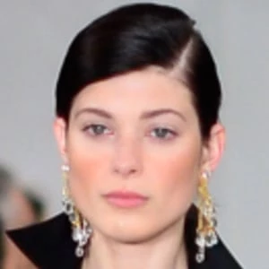 Larissa Hofmann Biography