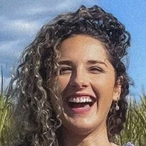 Jasmine Hogan - Parents, Networth, Bio, Birthdate, Family Wiki & More