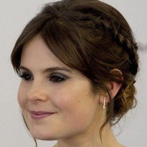 Amy Hoggart Biography