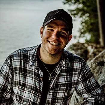 Holdyn Barder - Age, Bio, Birthdate, Family, Networth & More