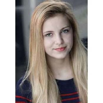 Holli Mckee - Networth, Bio,Birthdate, Family, Wiki & More