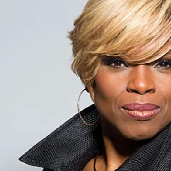 Holly Davis Carter - Age, Bio, Birthdate, Family, Networth & More