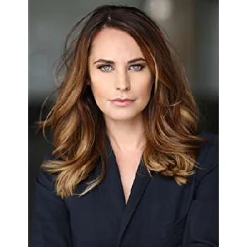 Holly Greenstein - Age, Bio, Birthdate, Family, Networth & More