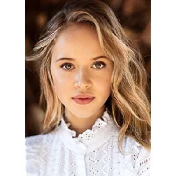 Holly J. Barrett - Networth, Bio,Birthdate, Family, Wiki & More