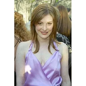 Holly Perkins - Date Of Birth, Bio, Birthdate, Parents, Networth & More