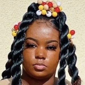 Jada Holmes - Parents, Networth, Bio, Birthdate, Family Wiki & More