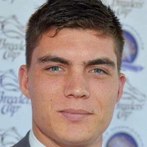 Zane Holtz Biography