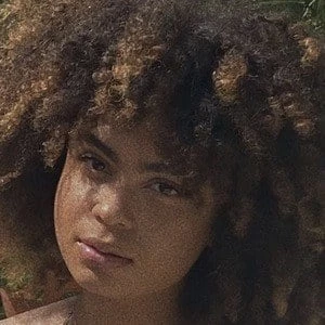 Honeybthatsme - Family, Bio, Birthdate,Age, Networth , Wiki& More