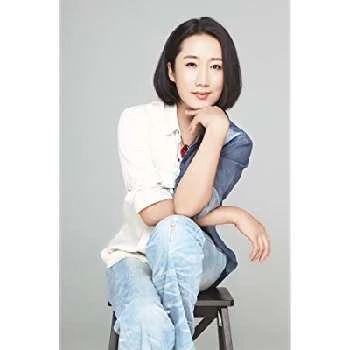 Hong Guo - Age, Bio, Birthdate, Family, Networth & More