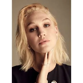 Hope Lauren - Birthday, Bio, Wiki, Family, Networth & More