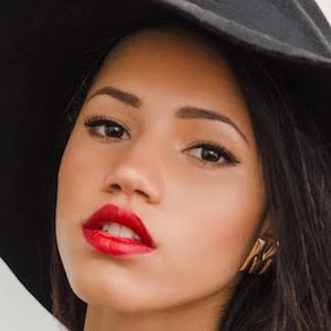 Vick Hope Biography