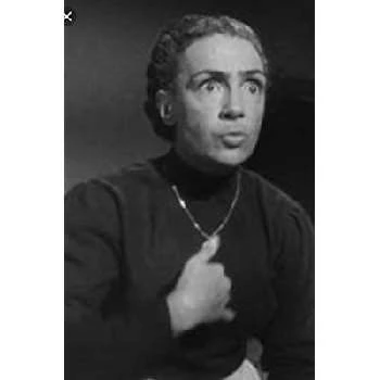 Hortensia Santoveña Biography