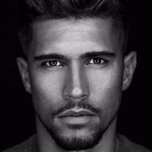 Bradley Howard Biography