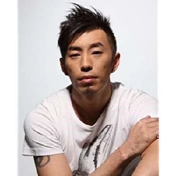 Howard Tsou Biography